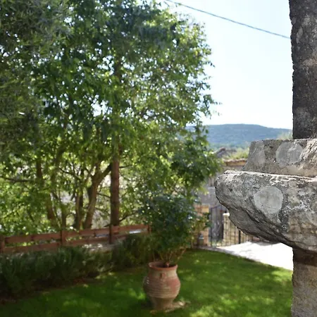 The Merchants House Guest house Peritheia