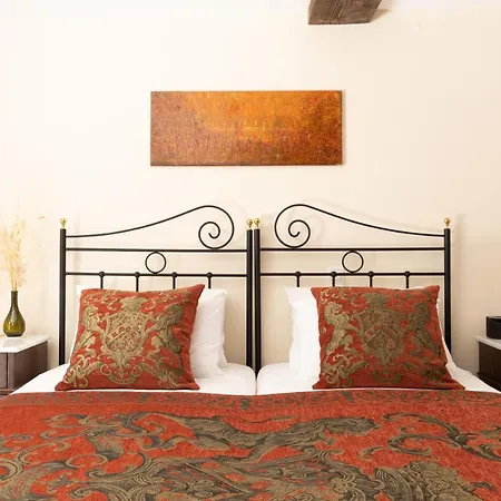 The Merchants House Guest house 4*